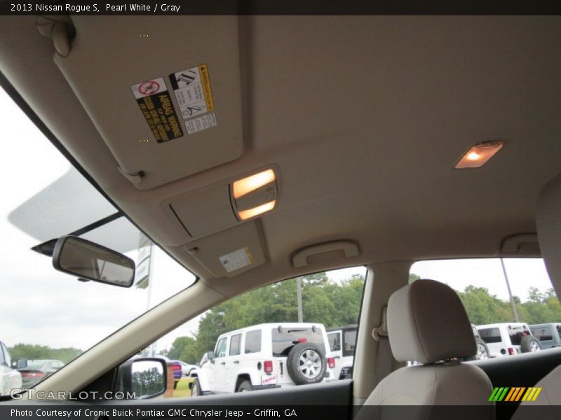 Pearl White / Gray 2013 Nissan Rogue S