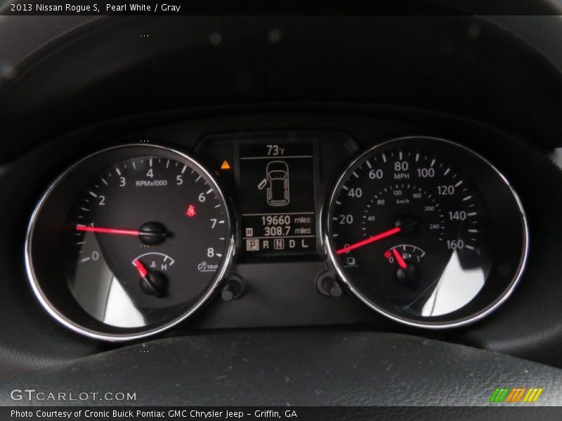 Pearl White / Gray 2013 Nissan Rogue S