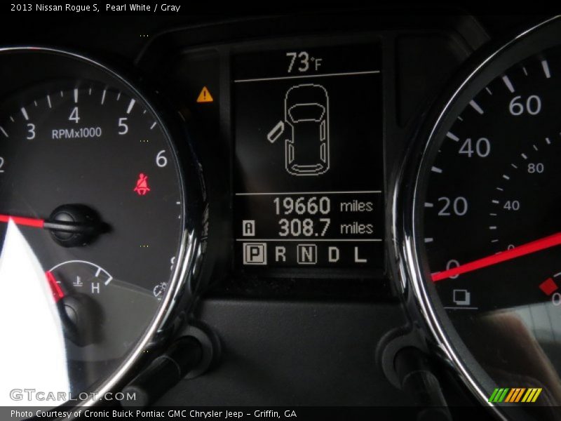 Pearl White / Gray 2013 Nissan Rogue S