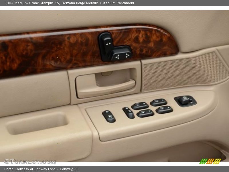 Arizona Beige Metallic / Medium Parchment 2004 Mercury Grand Marquis GS