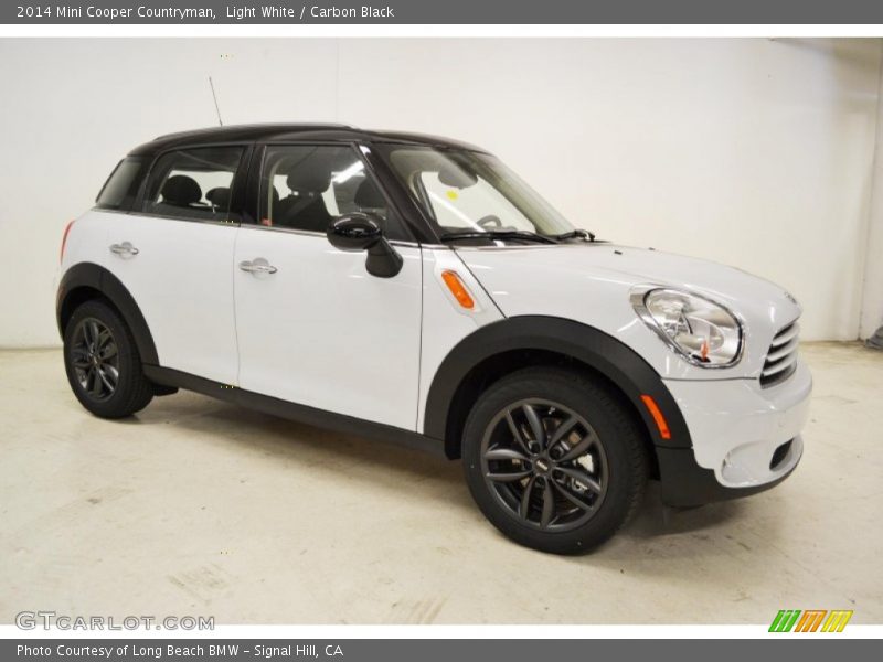 Light White / Carbon Black 2014 Mini Cooper Countryman