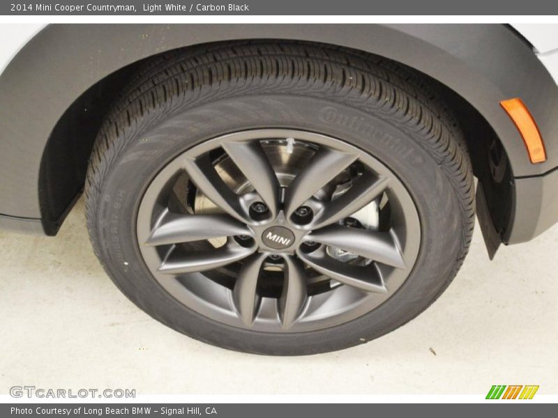 Light White / Carbon Black 2014 Mini Cooper Countryman
