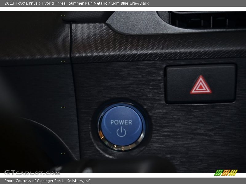 Summer Rain Metallic / Light Blue Gray/Black 2013 Toyota Prius c Hybrid Three
