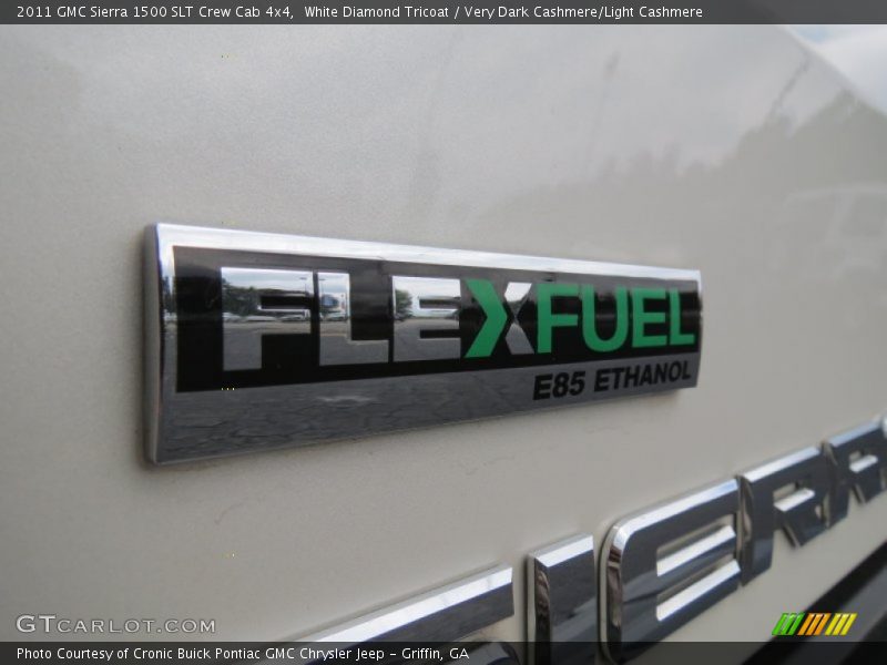 White Diamond Tricoat / Very Dark Cashmere/Light Cashmere 2011 GMC Sierra 1500 SLT Crew Cab 4x4