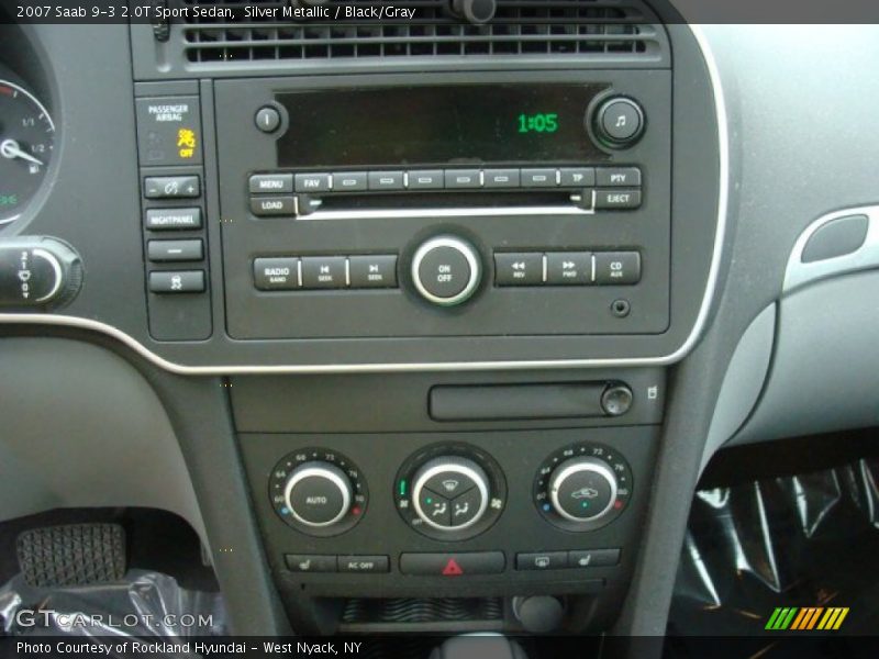 Controls of 2007 9-3 2.0T Sport Sedan