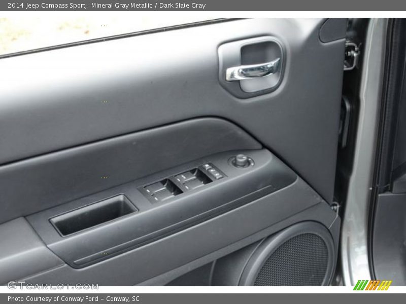 Mineral Gray Metallic / Dark Slate Gray 2014 Jeep Compass Sport