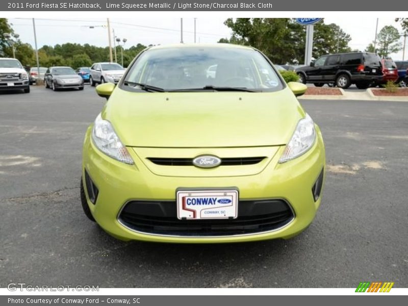 Lime Squeeze Metallic / Light Stone/Charcoal Black Cloth 2011 Ford Fiesta SE Hatchback