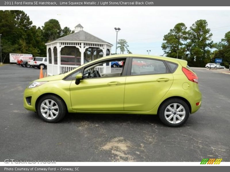Lime Squeeze Metallic / Light Stone/Charcoal Black Cloth 2011 Ford Fiesta SE Hatchback