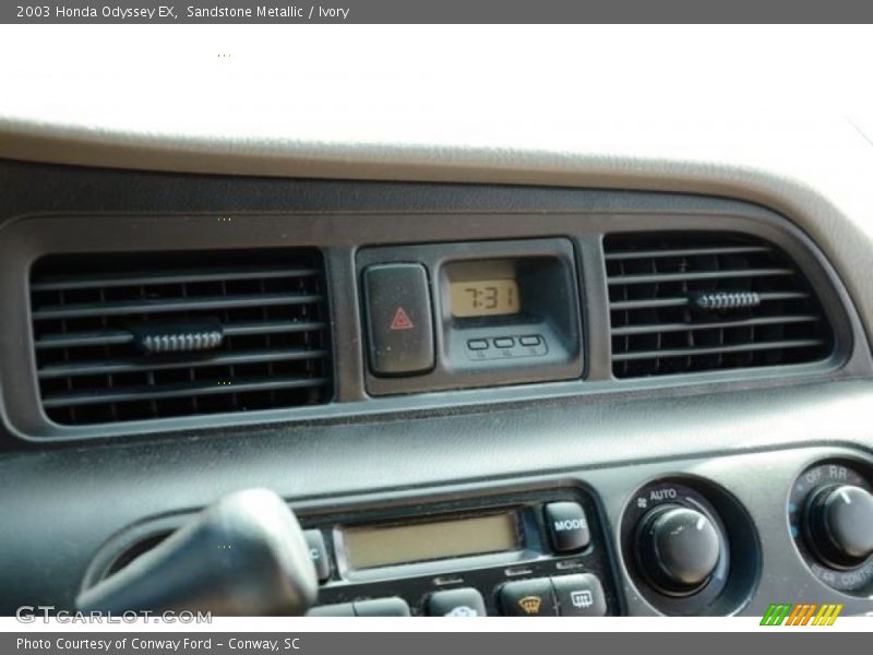 Sandstone Metallic / Ivory 2003 Honda Odyssey EX