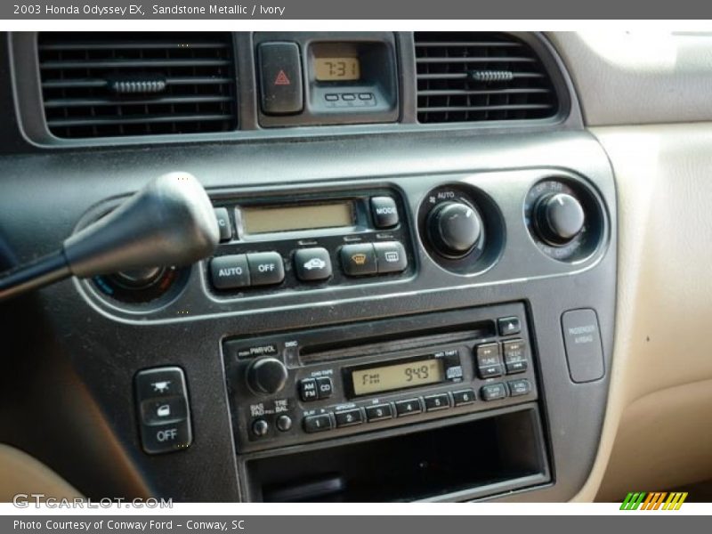 Sandstone Metallic / Ivory 2003 Honda Odyssey EX