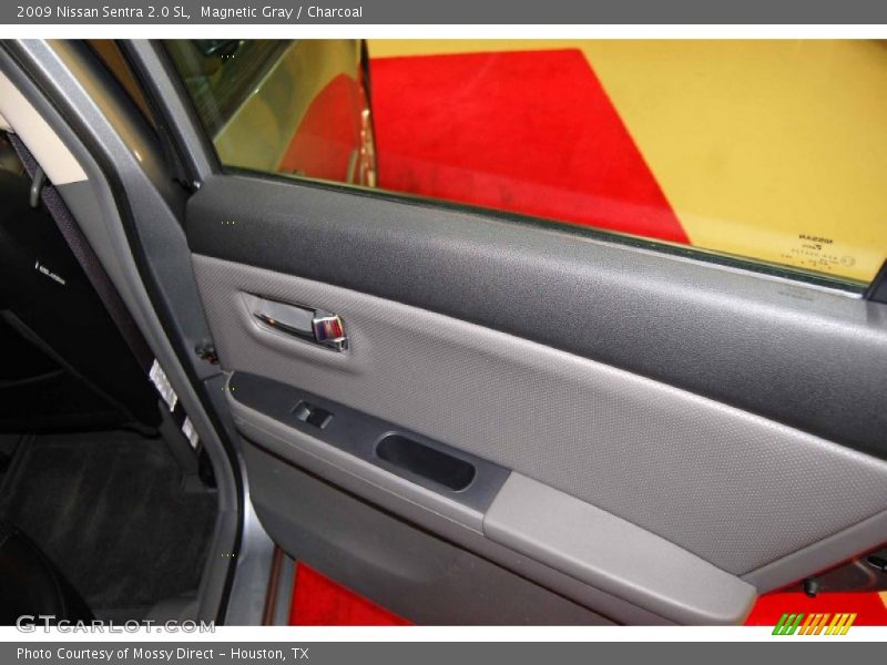 Magnetic Gray / Charcoal 2009 Nissan Sentra 2.0 SL