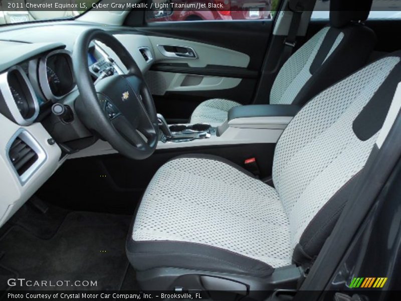 Cyber Gray Metallic / Light Titanium/Jet Black 2011 Chevrolet Equinox LS