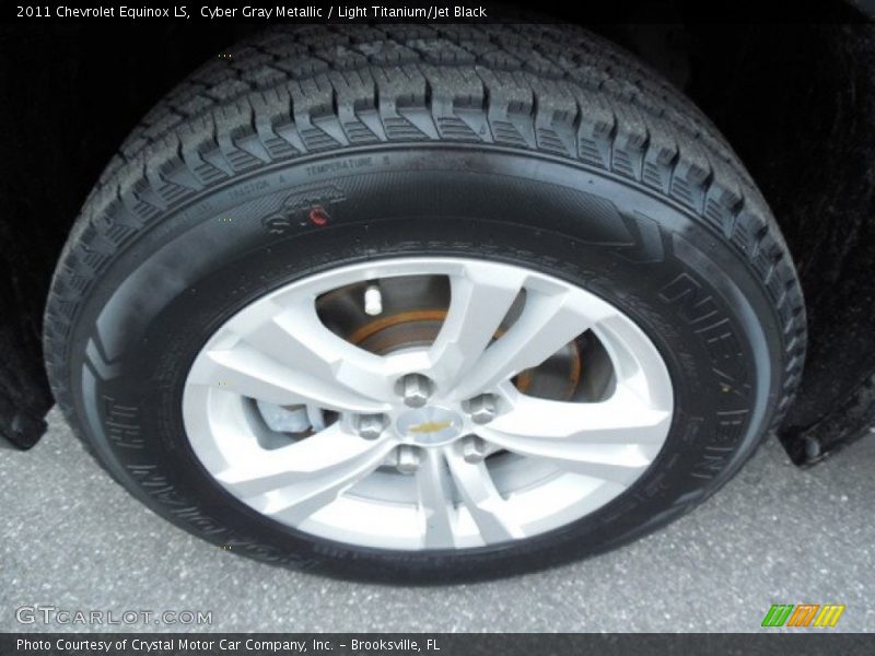 Cyber Gray Metallic / Light Titanium/Jet Black 2011 Chevrolet Equinox LS