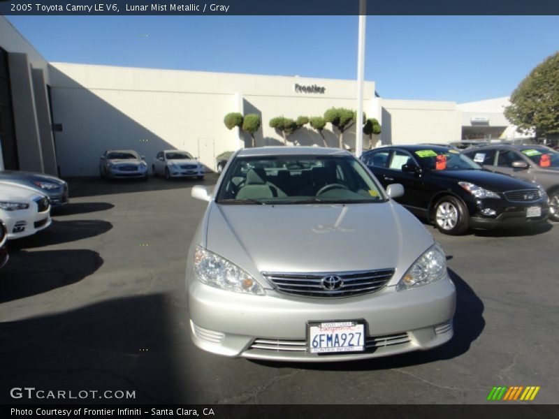 Lunar Mist Metallic / Gray 2005 Toyota Camry LE V6