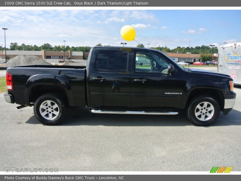 Onyx Black / Dark Titanium/Light Titanium 2009 GMC Sierra 1500 SLE Crew Cab