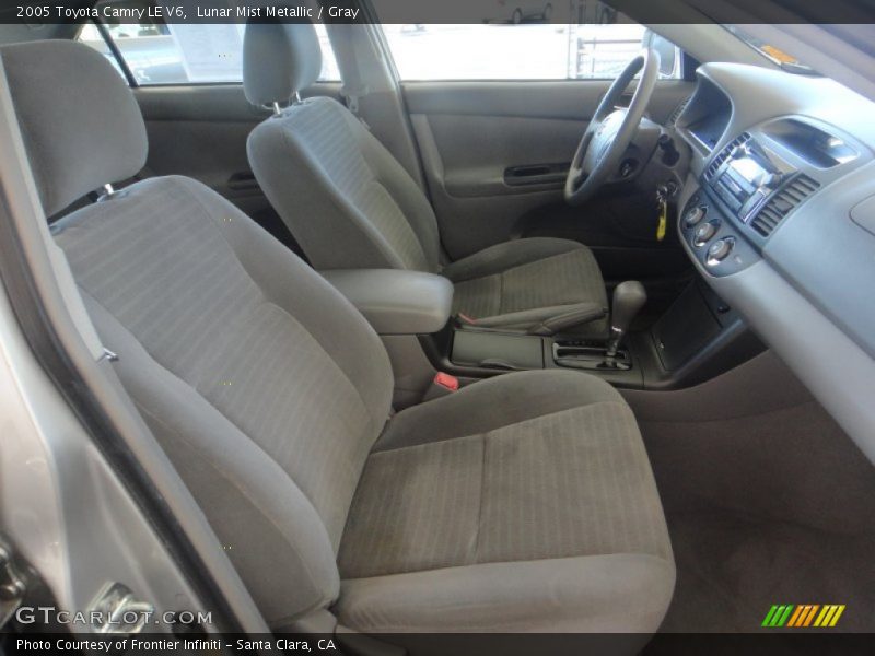 Lunar Mist Metallic / Gray 2005 Toyota Camry LE V6