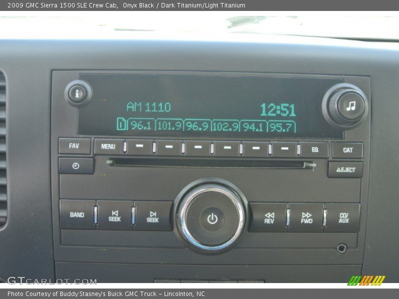 Onyx Black / Dark Titanium/Light Titanium 2009 GMC Sierra 1500 SLE Crew Cab