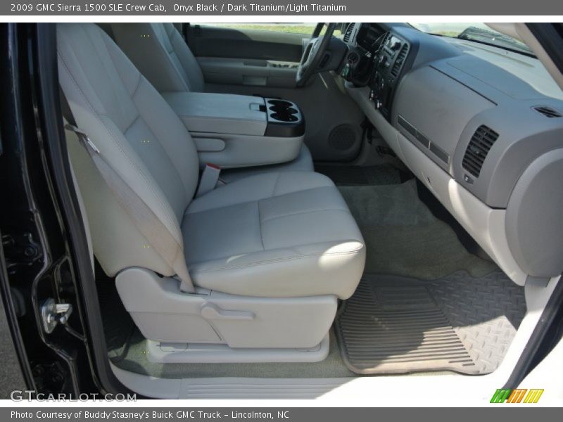 Onyx Black / Dark Titanium/Light Titanium 2009 GMC Sierra 1500 SLE Crew Cab