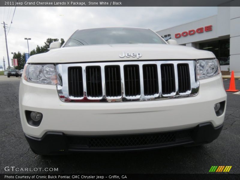 Stone White / Black 2011 Jeep Grand Cherokee Laredo X Package