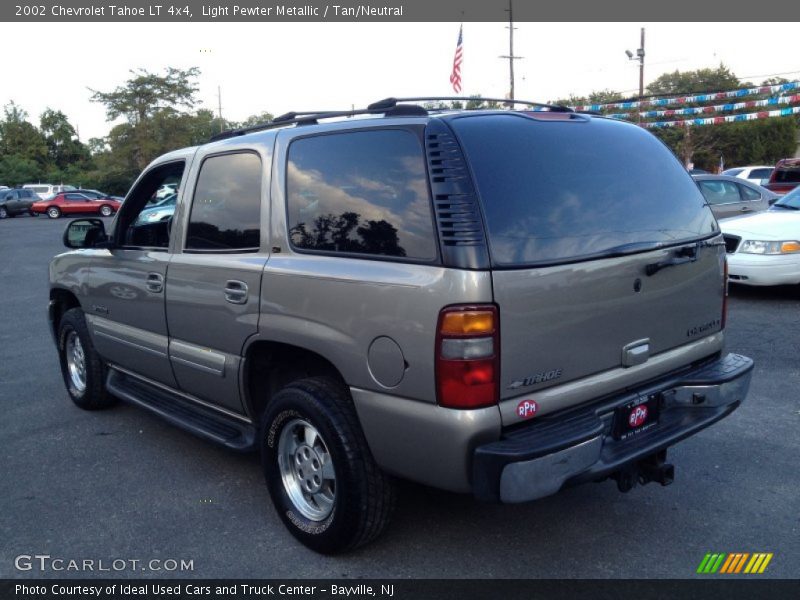 Light Pewter Metallic / Tan/Neutral 2002 Chevrolet Tahoe LT 4x4