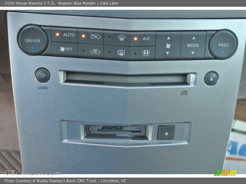 Majestic Blue Metallic / Cafe Latte 2006 Nissan Maxima 3.5 SL