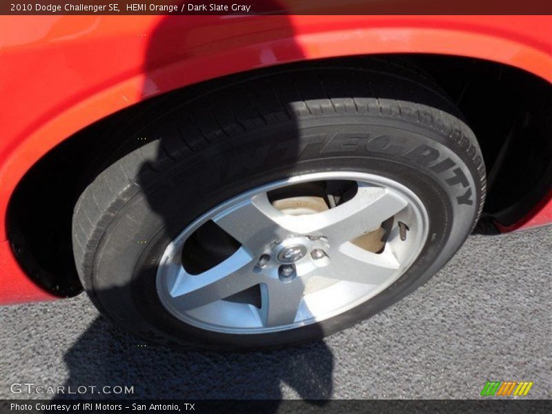 HEMI Orange / Dark Slate Gray 2010 Dodge Challenger SE