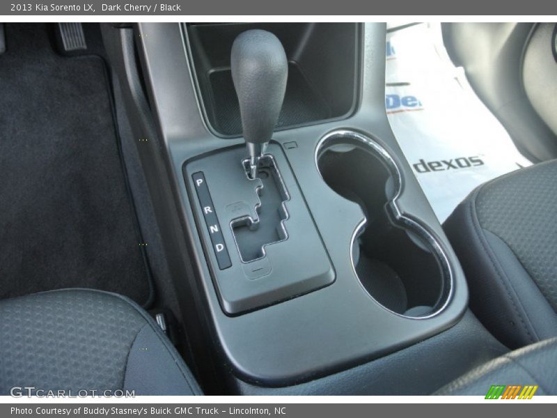 Dark Cherry / Black 2013 Kia Sorento LX