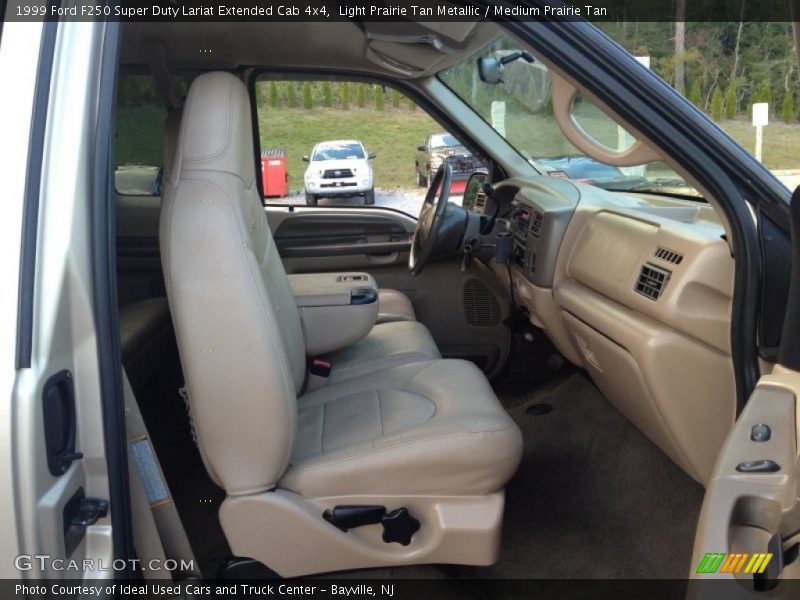 Light Prairie Tan Metallic / Medium Prairie Tan 1999 Ford F250 Super Duty Lariat Extended Cab 4x4