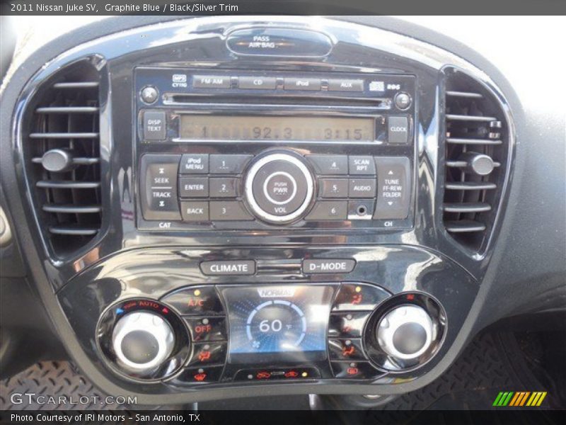 Graphite Blue / Black/Silver Trim 2011 Nissan Juke SV