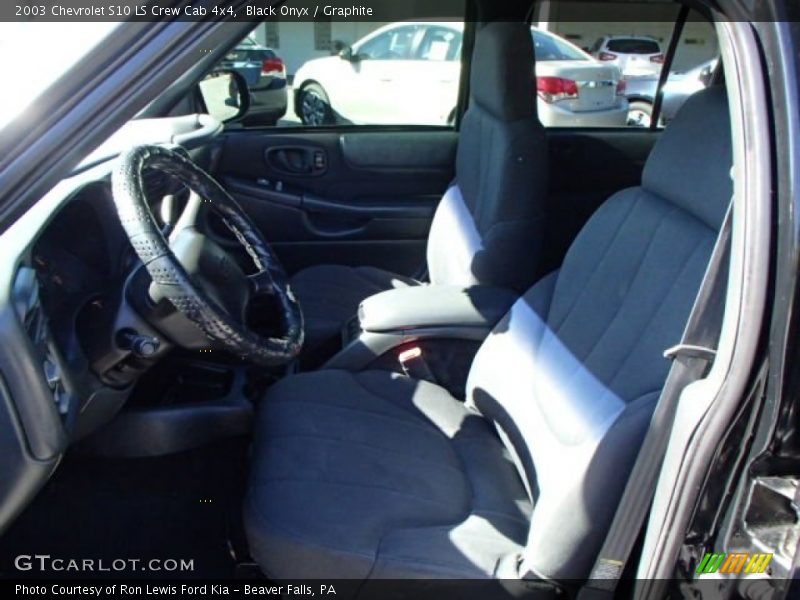 Black Onyx / Graphite 2003 Chevrolet S10 LS Crew Cab 4x4