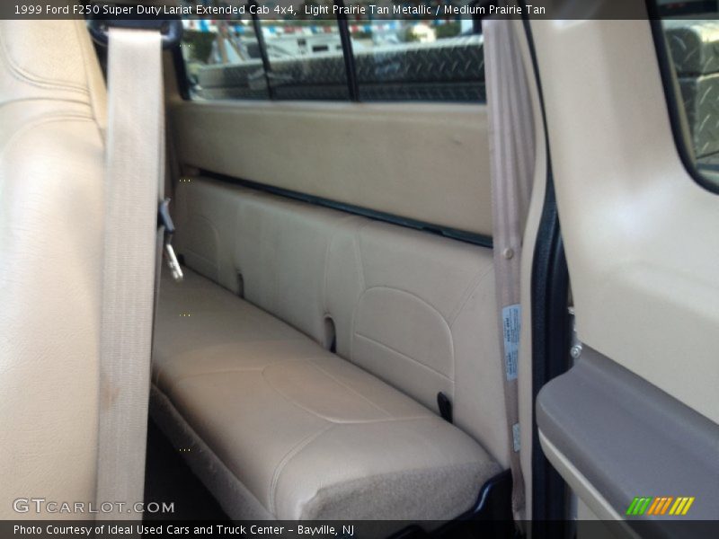 Light Prairie Tan Metallic / Medium Prairie Tan 1999 Ford F250 Super Duty Lariat Extended Cab 4x4