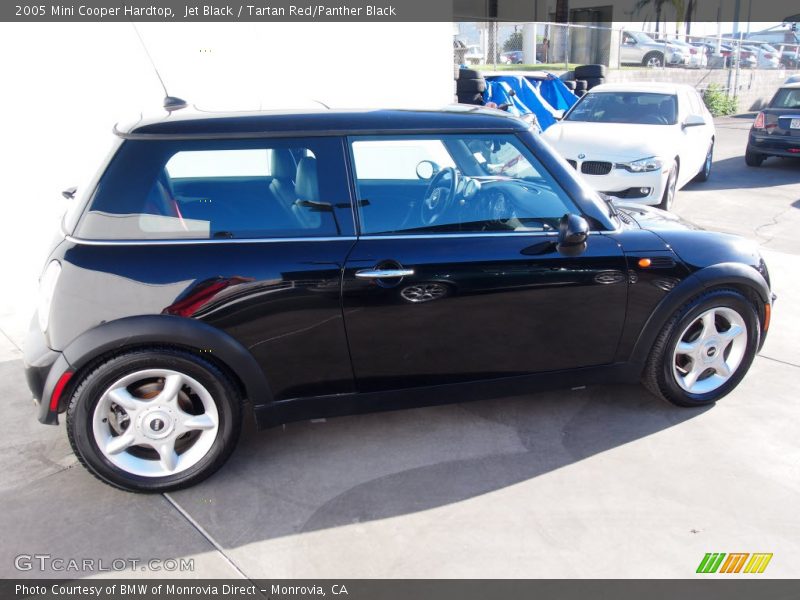 Jet Black / Tartan Red/Panther Black 2005 Mini Cooper Hardtop