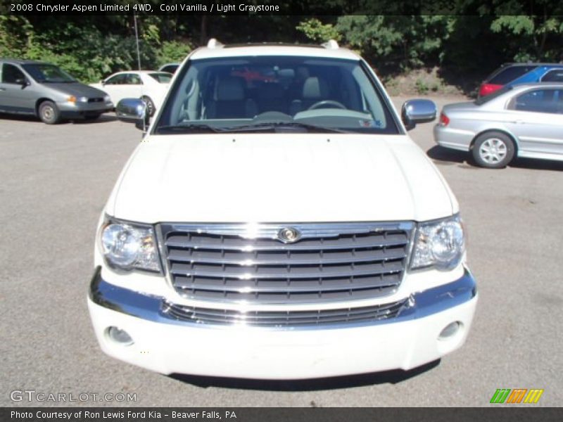 Cool Vanilla / Light Graystone 2008 Chrysler Aspen Limited 4WD