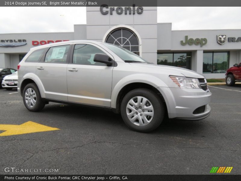Bright Silver Metallic / Black 2014 Dodge Journey SE