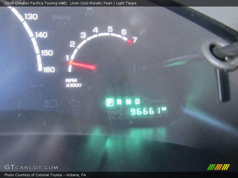 Linen Gold Metallic Pearl / Light Taupe 2006 Chrysler Pacifica Touring AWD