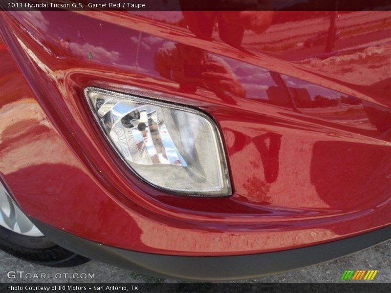 Garnet Red / Taupe 2013 Hyundai Tucson GLS