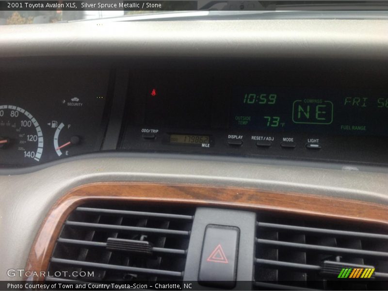 Silver Spruce Metallic / Stone 2001 Toyota Avalon XLS