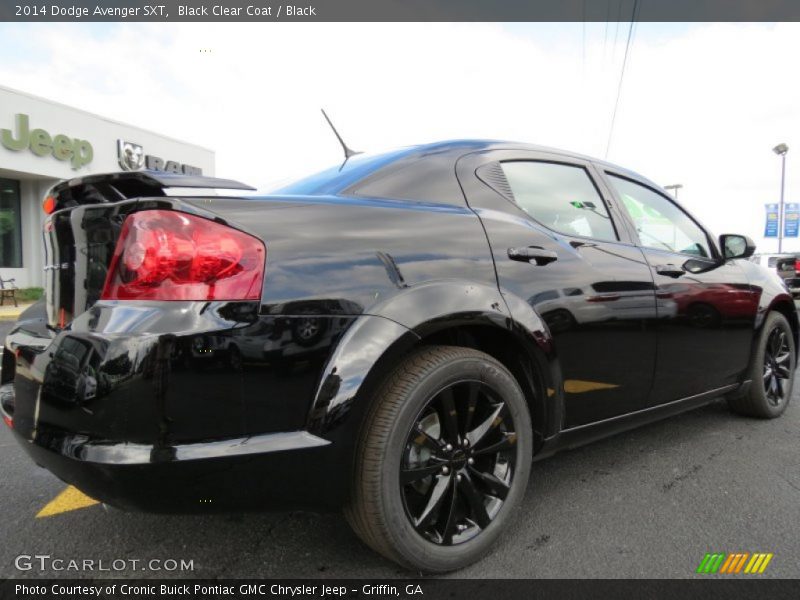 Black Clear Coat / Black 2014 Dodge Avenger SXT