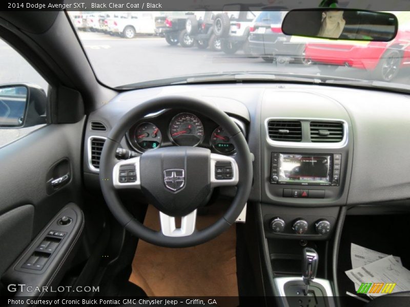 Black Clear Coat / Black 2014 Dodge Avenger SXT