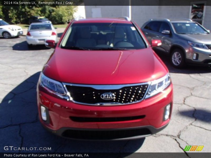 Remington Red / Gray 2014 Kia Sorento LX