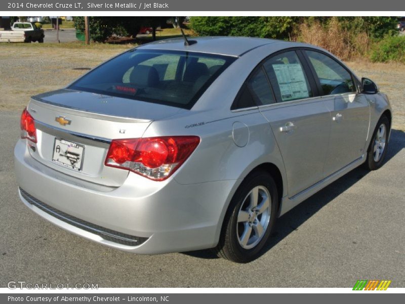 Silver Ice Metallic / Jet Black 2014 Chevrolet Cruze LT