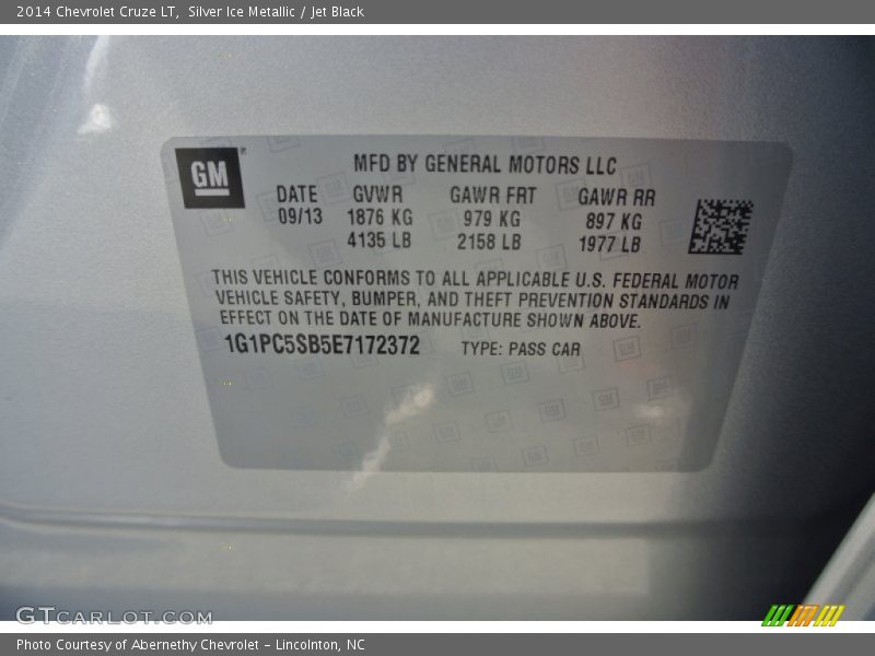 Silver Ice Metallic / Jet Black 2014 Chevrolet Cruze LT