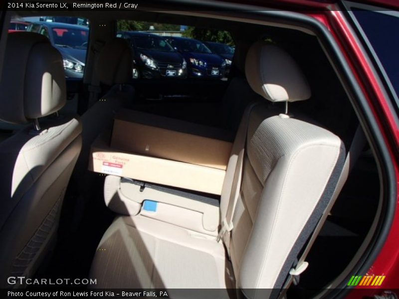 Remington Red / Gray 2014 Kia Sorento LX