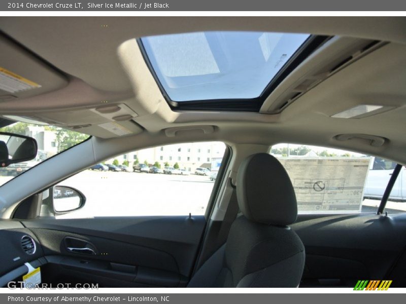 Silver Ice Metallic / Jet Black 2014 Chevrolet Cruze LT