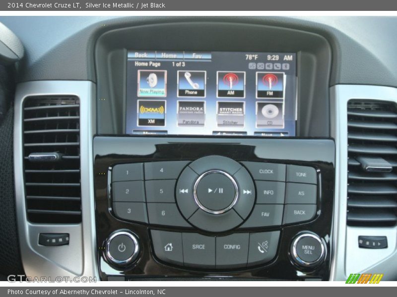 Silver Ice Metallic / Jet Black 2014 Chevrolet Cruze LT