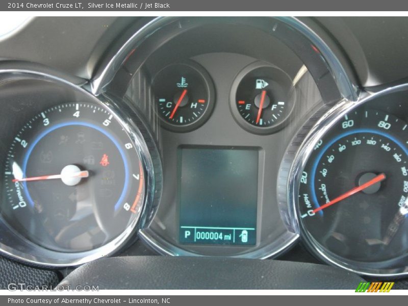 Silver Ice Metallic / Jet Black 2014 Chevrolet Cruze LT