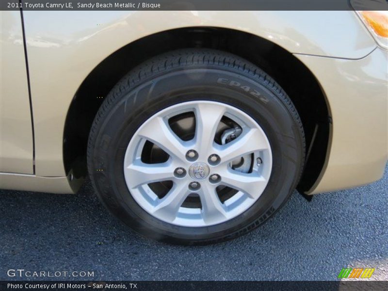 Sandy Beach Metallic / Bisque 2011 Toyota Camry LE