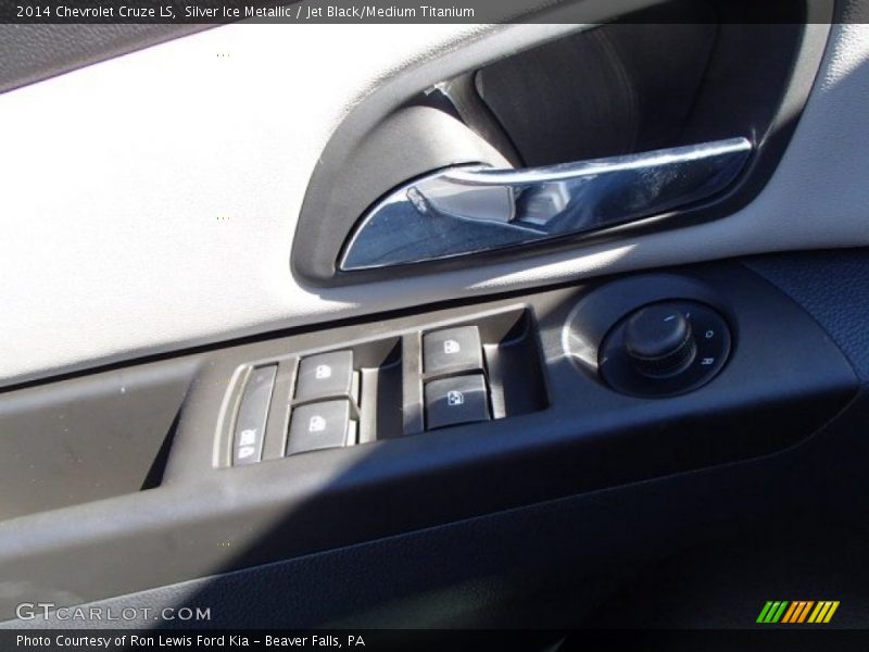 Silver Ice Metallic / Jet Black/Medium Titanium 2014 Chevrolet Cruze LS