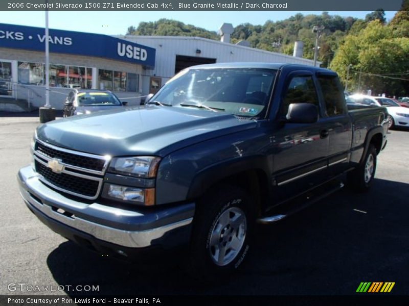 Blue Granite Metallic / Dark Charcoal 2006 Chevrolet Silverado 1500 Z71 Extended Cab 4x4