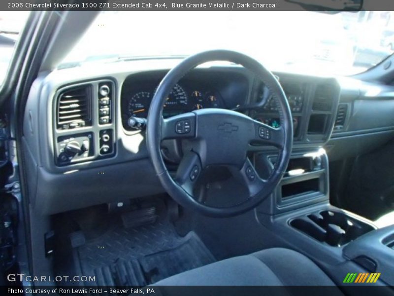 Blue Granite Metallic / Dark Charcoal 2006 Chevrolet Silverado 1500 Z71 Extended Cab 4x4